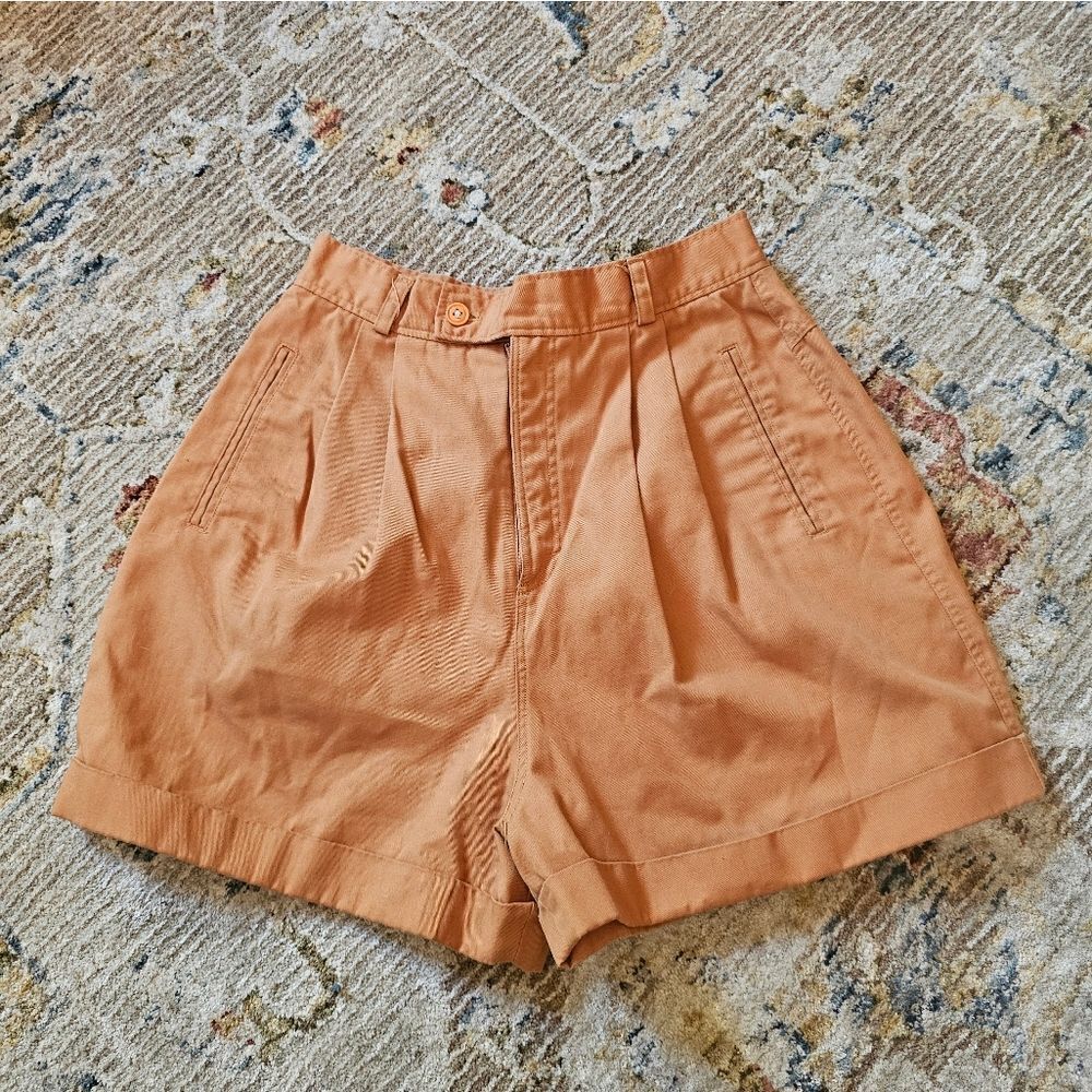 Macy's vintage high wasit dress shorts in rust color. Tag says 12 but fits small